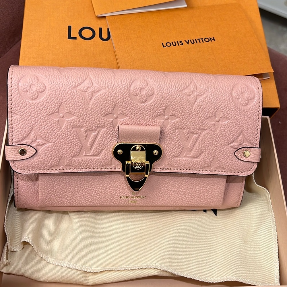 Authentic Louis Vuitton Vavin Chain wallet (pink)